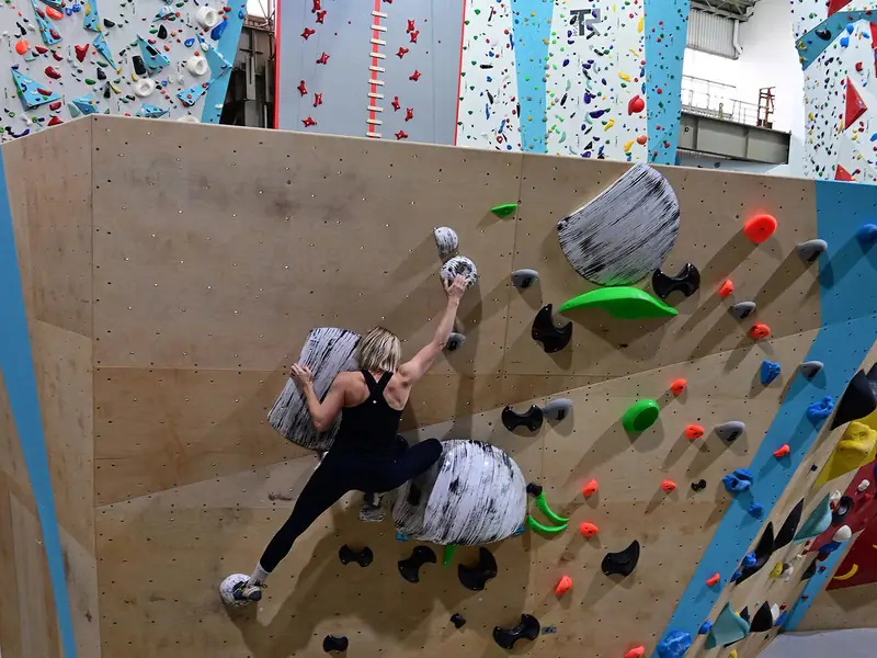 Bouldering